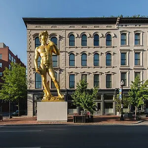 https://21c-museum-hotel-louisville.hotels-louisville.com
